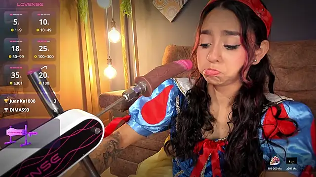 Snapshot of RACHELRUIZ chatting on 31, 10, 2025 RACHELRUIZ online show from 31, 10, 2025