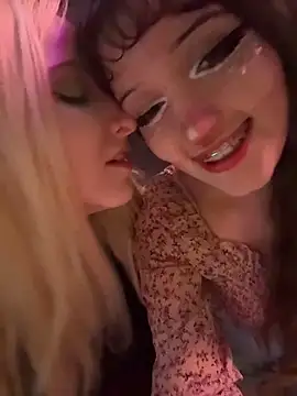 kamila blush online show from 23, 12, 2025