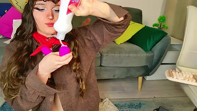 kamila blush online show from 28, 11, 2025