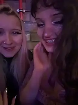 kamila blush online show from 22, 12, 2025