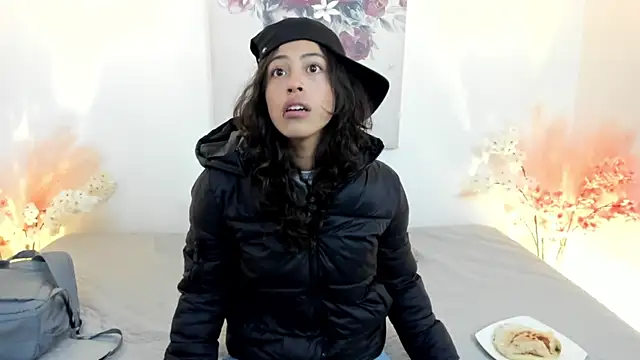 liily grey online show from 6, 10, 2025