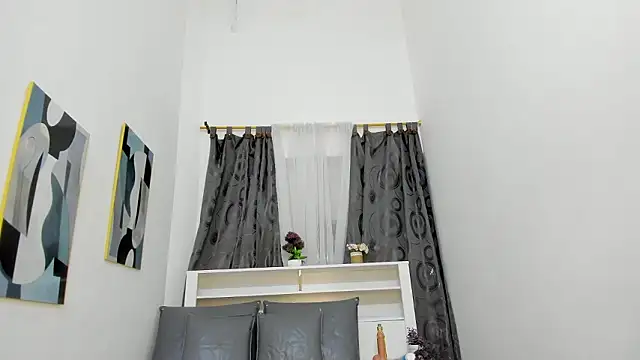 Mistt Mia online show from 15, 3, 2026