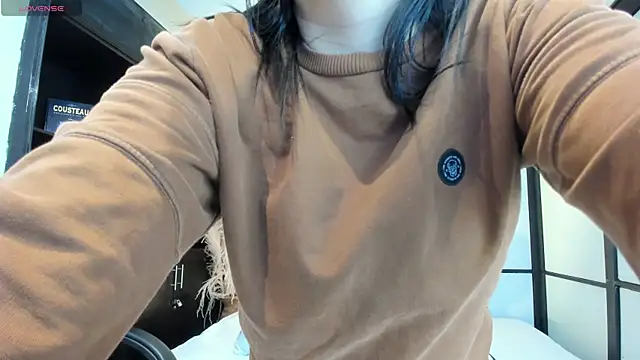 SamaraAnders  online show from 7, 1, 2026