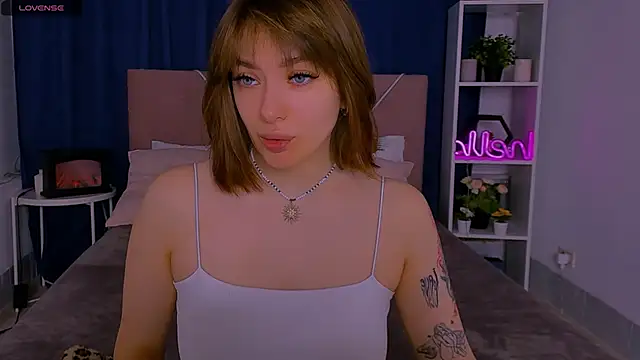 Emily Tylerr online show from 7, 2, 2026