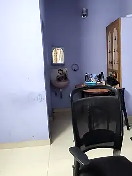 mallu-lover online show from 14, 9, 2025