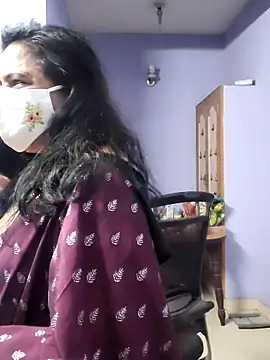 mallu-lover online show from 18, 11, 2025