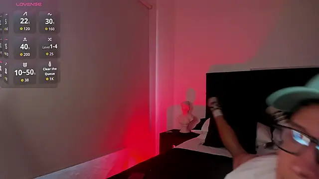 NoahLux online show from 6, 10, 2025