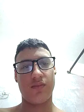 NoahLux online show from 8, 9, 2025
