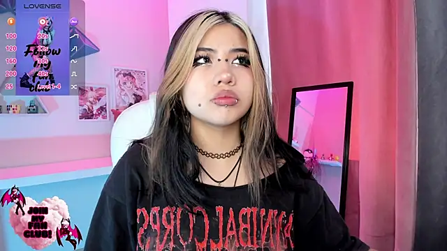 pinkk deemon online show from 8, 11, 2025