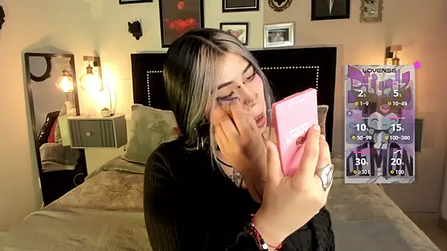 Snapshot of pinkk_deemon chatting on 16, 7, 2026 pinkk deemon online show from 16, 7, 2026