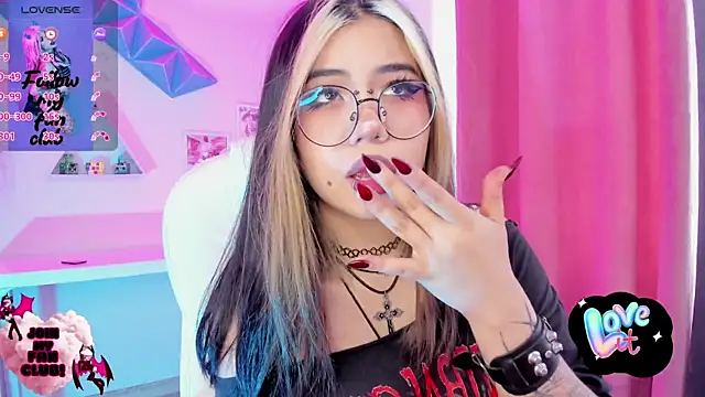 pinkk deemon online show from 21, 11, 2025