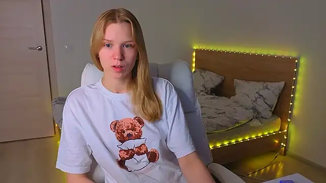  Gentle Angel Melissa  online show from 19, 3, 2026