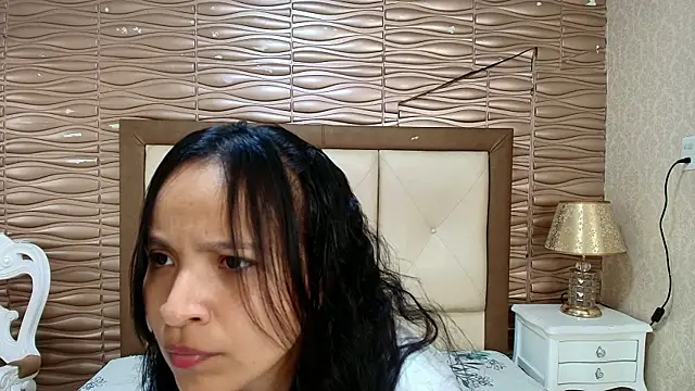 Miladiosa online show from 15, 5, 2026