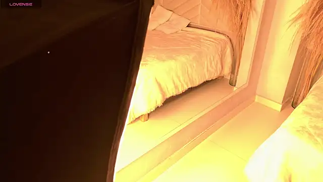 amy miller1 online show from 21, 11, 2025