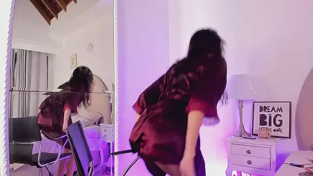 barbara twerk online show from 7, 3, 2026