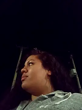 Snapshot of CloeStron chatting on 29, 10, 2025 CloeStron online show from 29, 10, 2025