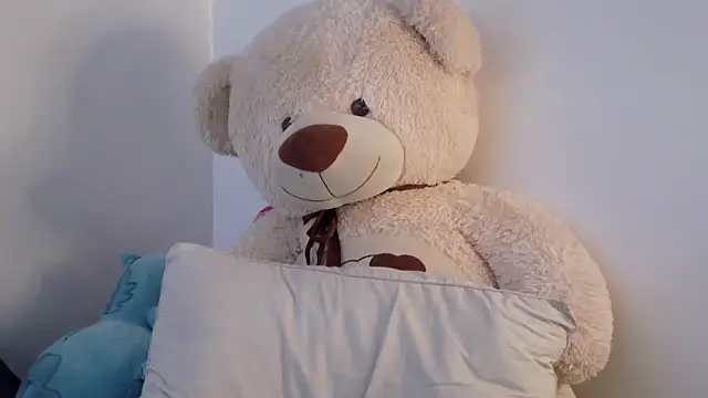 lunnaa  online show from 18, 11, 2025