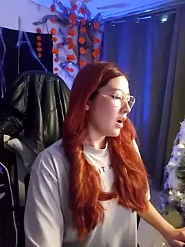 lunnaa  online show from 5, 11, 2025