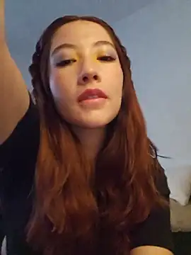 Snapshot of lunnaa_ chatting on 17, 6, 2026 lunnaa online show from 17, 6, 2026