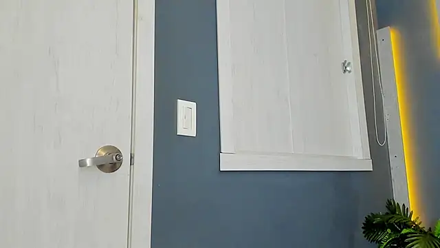 MikePark  online show from 13, 9, 2025