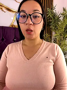 sara roy04  online show from 9, 9, 2025