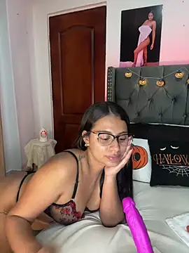 ema zoe online show from 4, 10, 2025