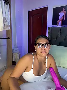 ema zoe online show from 4, 3, 2026