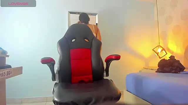 ALISSON BARKER online show from 27, 10, 2025