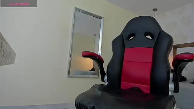 ALISSON BARKER online show from 24, 10, 2025