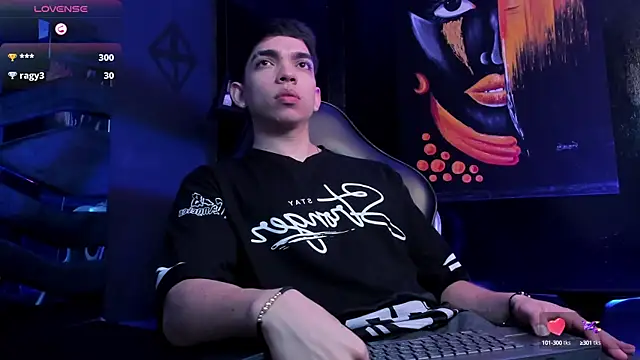 Snapshot of Eryonbradley chatting on 8, 10, 2025 Eryonbradley online show from 8, 10, 2025