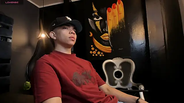 Snapshot of Eryonbradley chatting on 24, 10, 2025 Eryonbradley online show from 24, 10, 2025