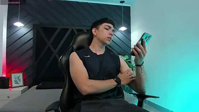 Eryonbradley online show from 12, 1, 2026