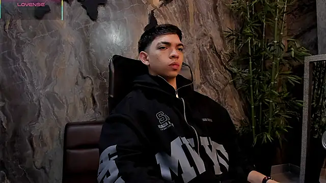 Eryonbradley online show from 13, 2, 2026