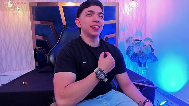 Eryonbradley online show from 12, 2, 2026