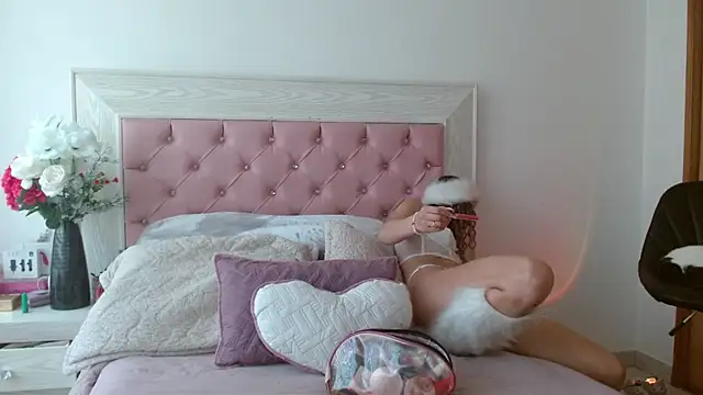 Snapshot of Ayleen_m chatting on 18, 12, 2025 Ayleen m online show from 18, 12, 2025