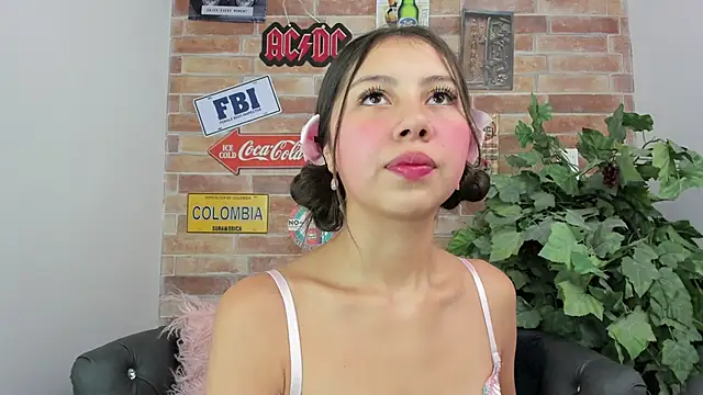 misss luxury online show from 8, 11, 2025