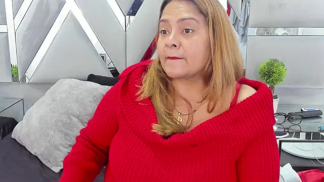 MonzerratBoyer online show from 18, 4, 2026