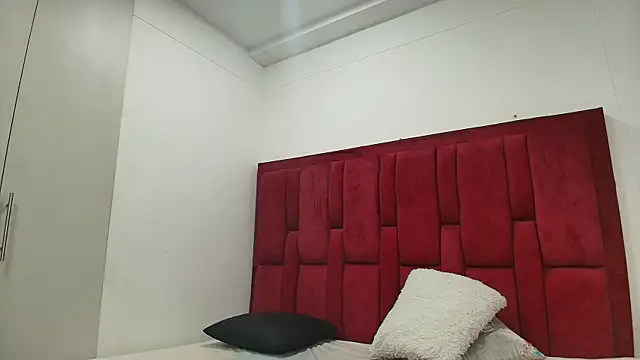 Mollyxketa1  online show from 16, 11, 2025