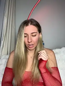 Snapshot of louiseberkeley chatting on 30, 5, 2026 louiseberkeley online show from 30, 5, 2026