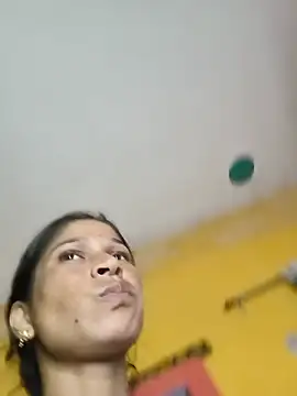 Snapshot of Sonam_pandeyji chatting on 25, 6, 2026 Sonam pandeyji online show from 25, 6, 2026