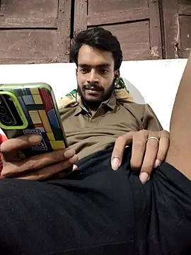 yashuuuu021 online show from 17, 9, 2025