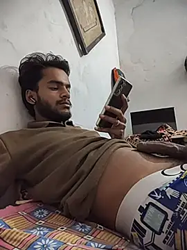 yashuuuu021 online show from 7, 10, 2025