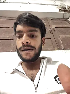 yashuuuu021 online show from 3, 10, 2025