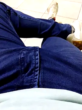 JoaoPedro17cm online show from 17, 9, 2025