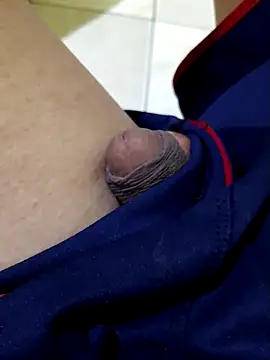 JoaoPedro17cm online show from 10, 9, 2025