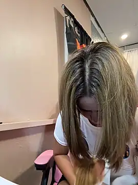 Kath C online show from 9, 11, 2025