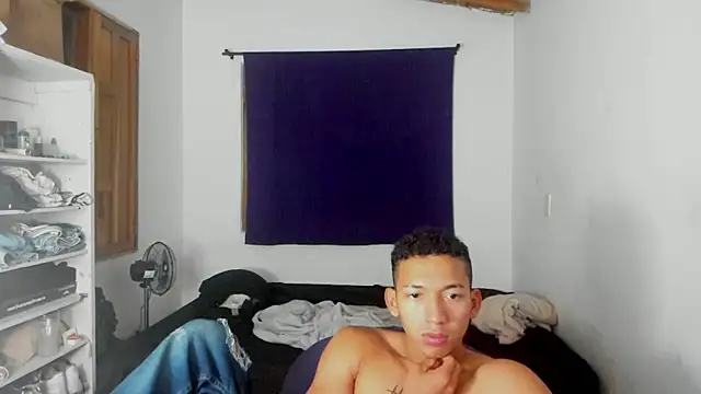 Snapshot of JuanchiT66 chatting on 9, 10, 2025 JuanchiT66 online show from 9, 10, 2025