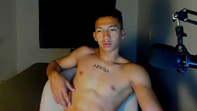 Snapshot of JuanchiT66 chatting on 17, 9, 2025 JuanchiT66 online show from 17, 9, 2025
