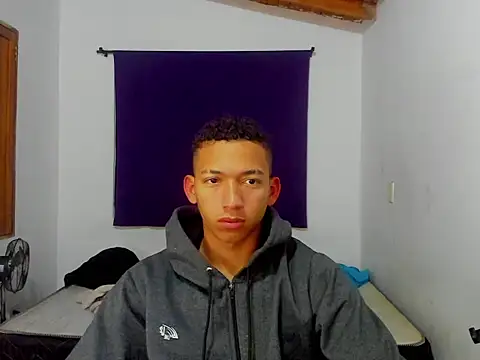 Snapshot of JuanchiT66 chatting on 2, 10, 2025 JuanchiT66 online show from 2, 10, 2025