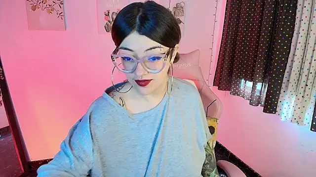 isaferrer06 online show from 16, 12, 2025